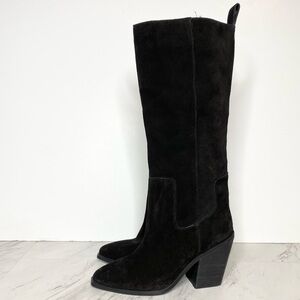 Steve Madden Seven Black Suede Tall Boot 10M